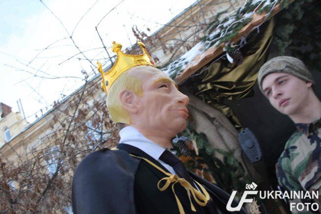 "Ироду"-Путину бойцы Нацгвардии помешали украсть Иисуса: опубликованы фото и видео львовского вертепа