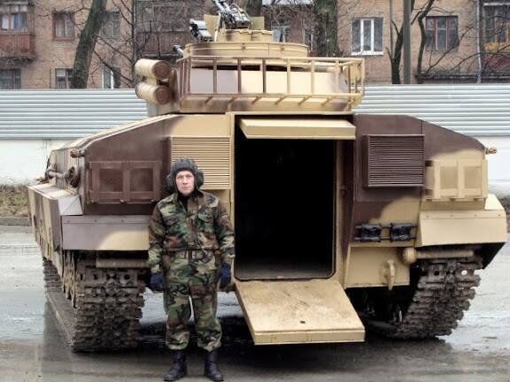 В Харькове создали новую "броню", способную выдержать прямое попадание из гранатомета: опубликованы фото