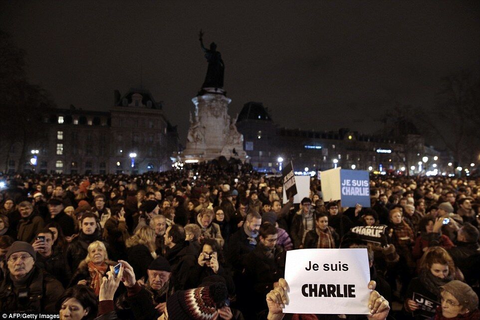 Во Франции прошли многотысячные манифестации против терроризма