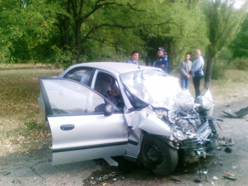 В жуткой аварии на Днепропетровщине погибли трое людей: фото и схема ДТП