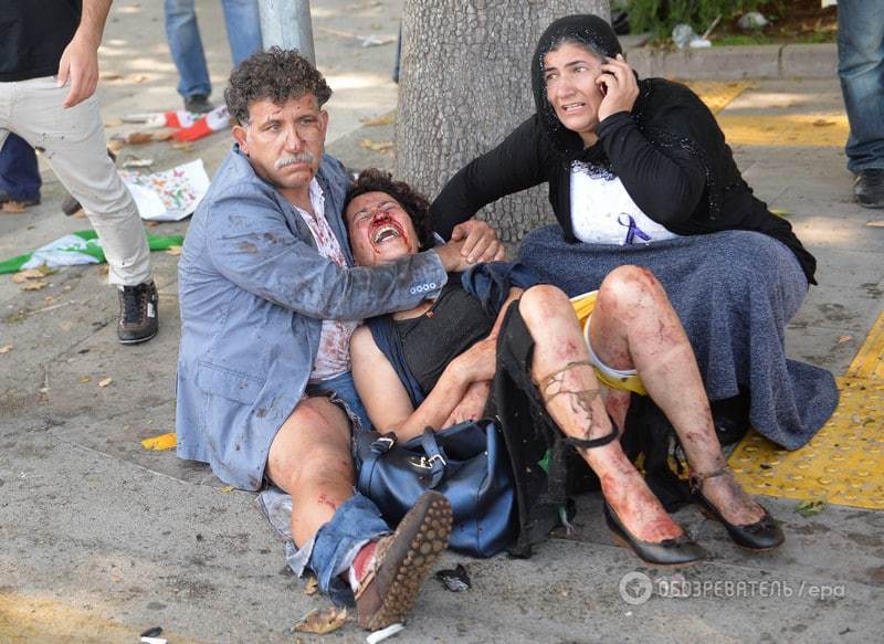 Теракты в Анкаре: опубликованы шокирующие фото мест взрывов