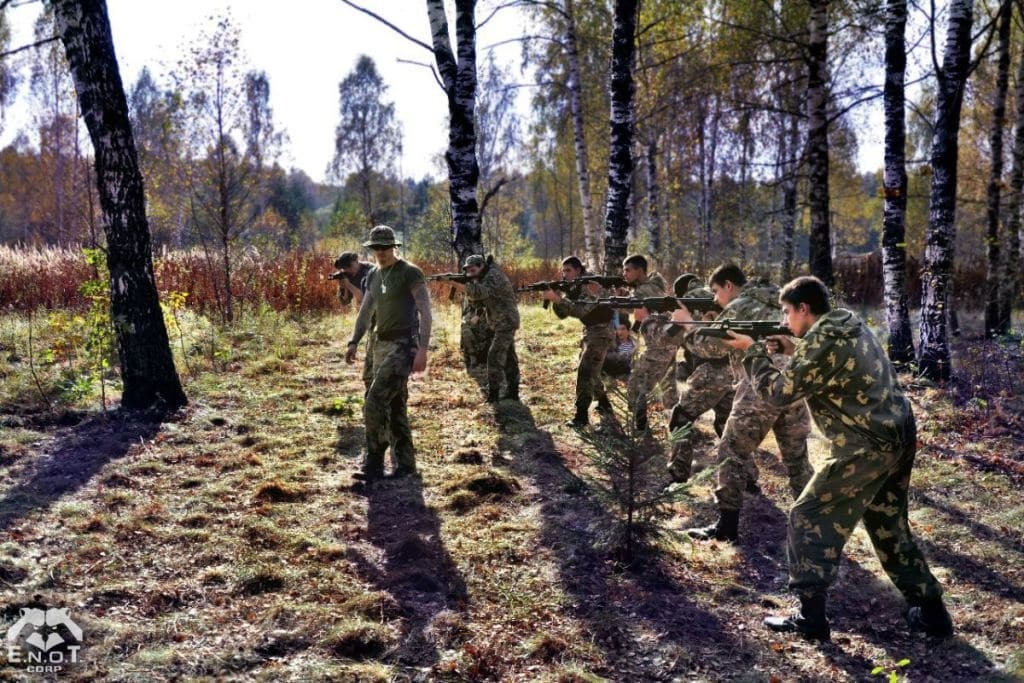 В сети показали лагерь по подготовке террористов "ДНР" и "ЛНР" в России