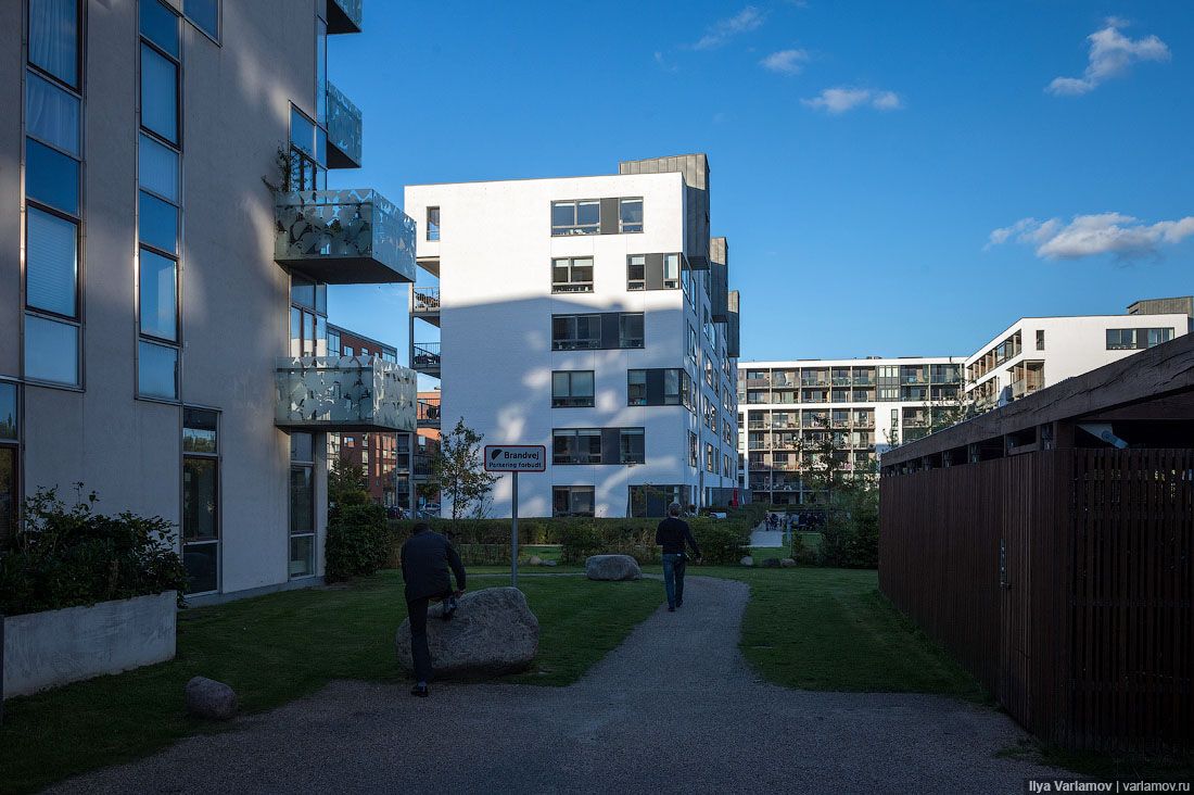 Як живуть на "загниваючому Заході": фотограф показав типовий спальний район у Данії