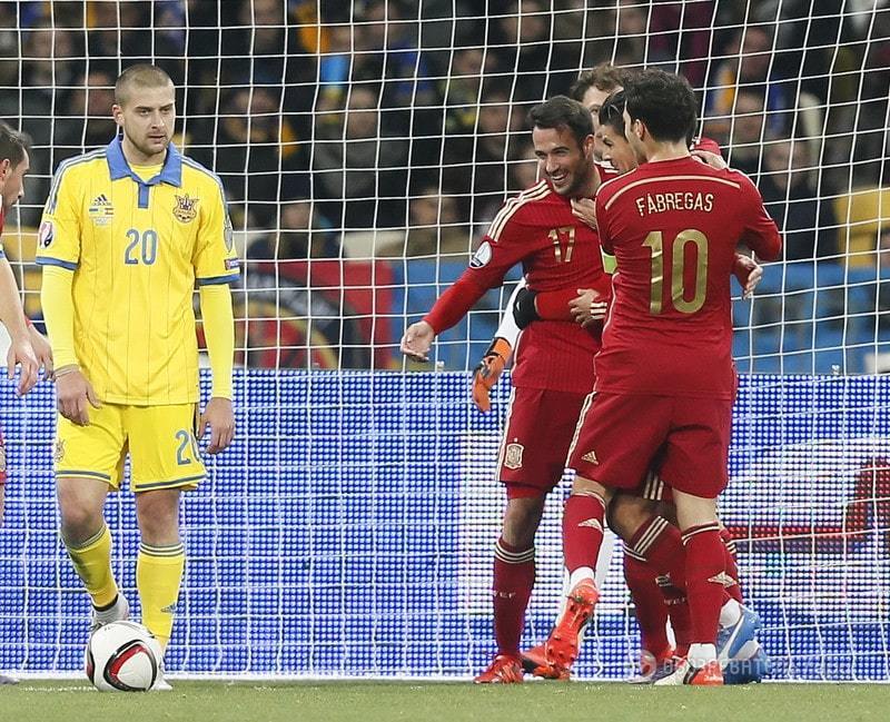 Сборная Украины обидно проиграла Испании в матче Евро-2016