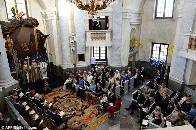 В Швеции крестили маленького принца Николаса: фото королевской семьи