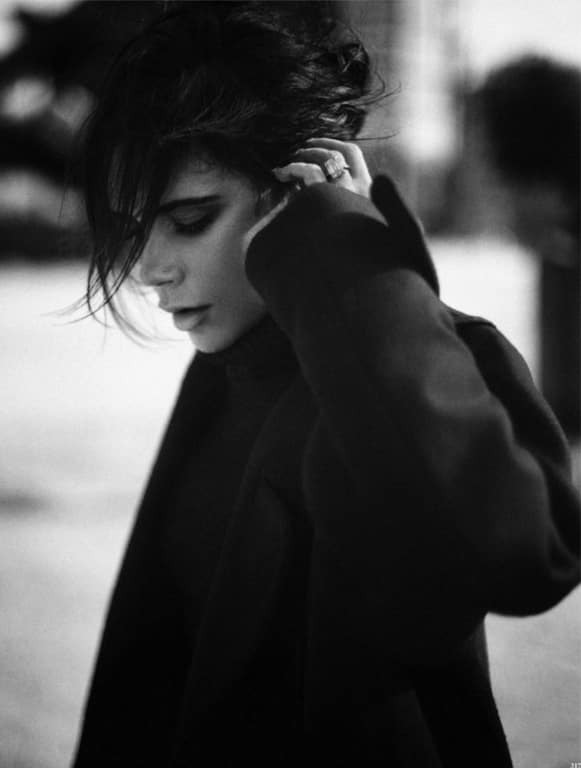 Красавица Виктория Бекхэм украсила обложку немецкого Vogue