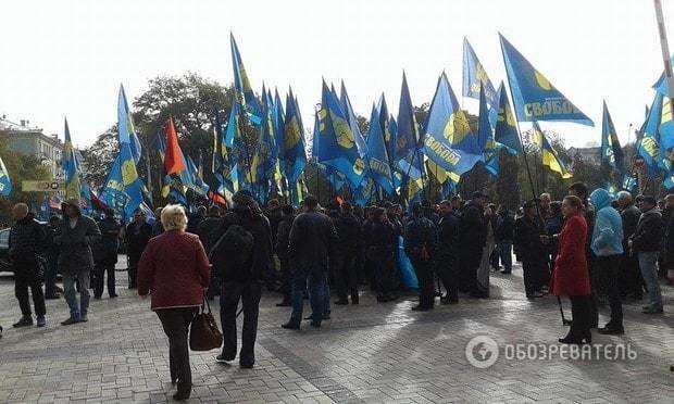 У Києві проходить "Марш Героїв": перевірки міліції, тисячі людей