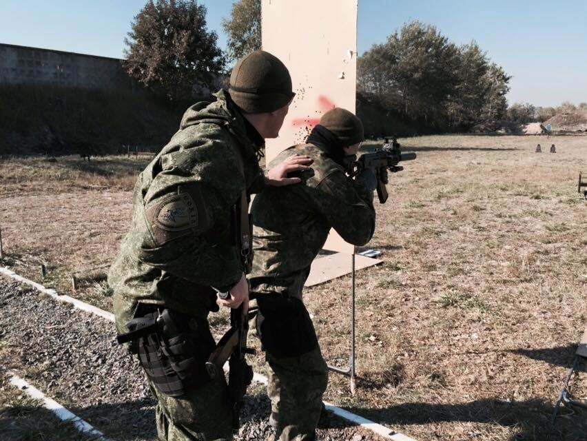 В МВД показали, как американцы тренируют украинских спецназовцев