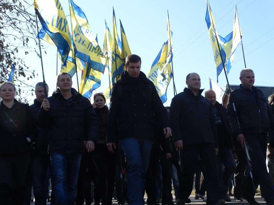 Идем по душу Яценюка: в Украине стартовал "тарифное шествие" на Киев
