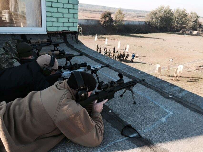 В МВД показали, как американцы тренируют украинских спецназовцев