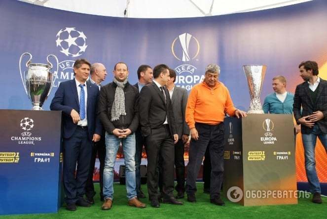В Киеве открылась уникальная выставка Кубков Лиги Европы и Лиги чемпионов