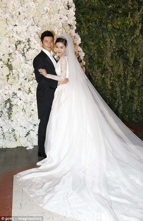 Китайская Ким Кардашьян сыграла шикарную свадьбу за $31 млн: фоторепортаж