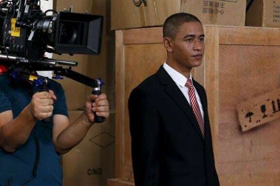 В Китае объявился двойник Обамы, зарабатывающий на сходстве тысячи долларов