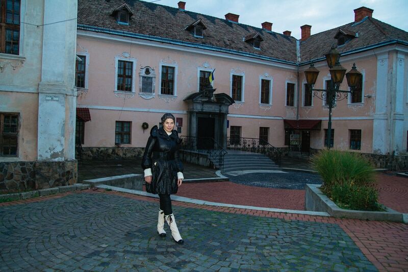 Влада Литовченко удивила фотографиями из Мукачево (фото)