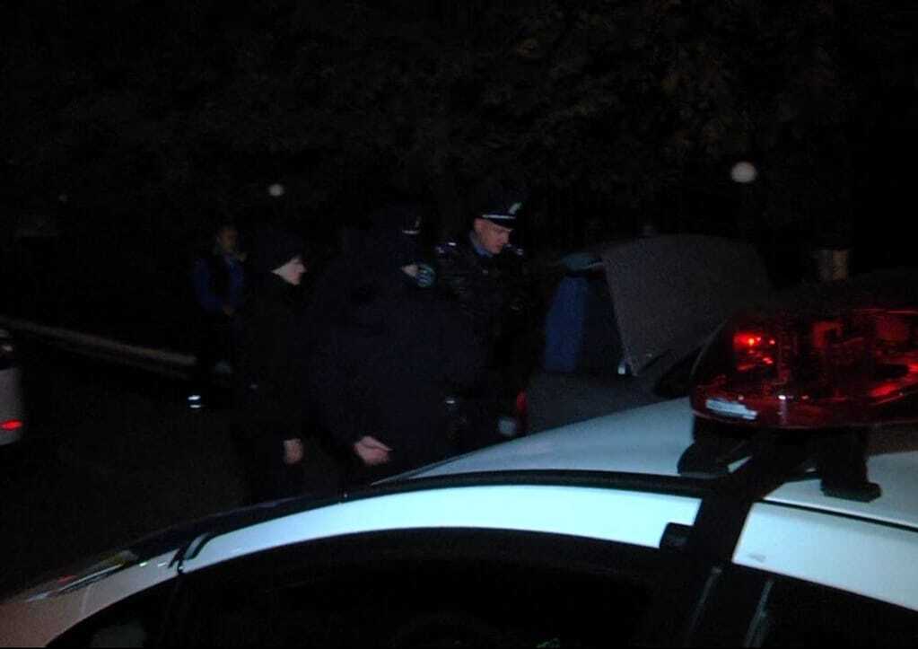Полиция vs ГАИ: копы обложили здание автоинспекции в Одессе