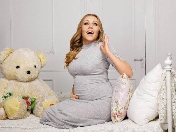 Как менялись фигуры Кароль, Лорак и других певиц во время беременности: фото до и после родов