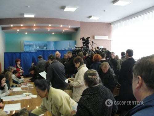После голосования Яценюк рассказал об основной проблеме на выборах