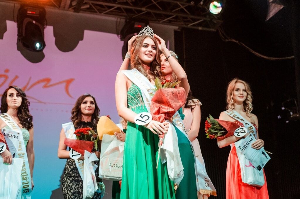 В Украине выбрали саму красивую студентку: победила модель из Черкасс