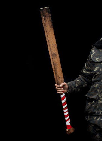 "Зброя пролетаріату": фотограф показав, з чим Майдан протистояв "Беркуту"