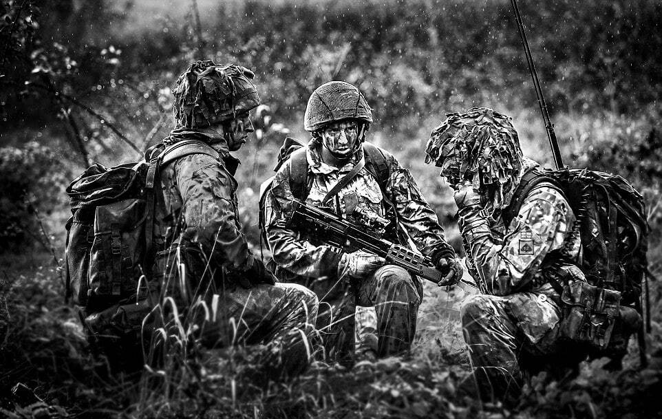 Солдаты королевы: война и мир британской армии в фотографиях