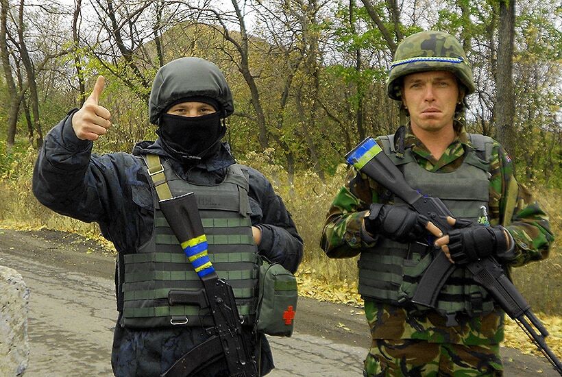 На Луганщині гвардійці затримали росіянина з документами "ЛНР": опубліковано фото