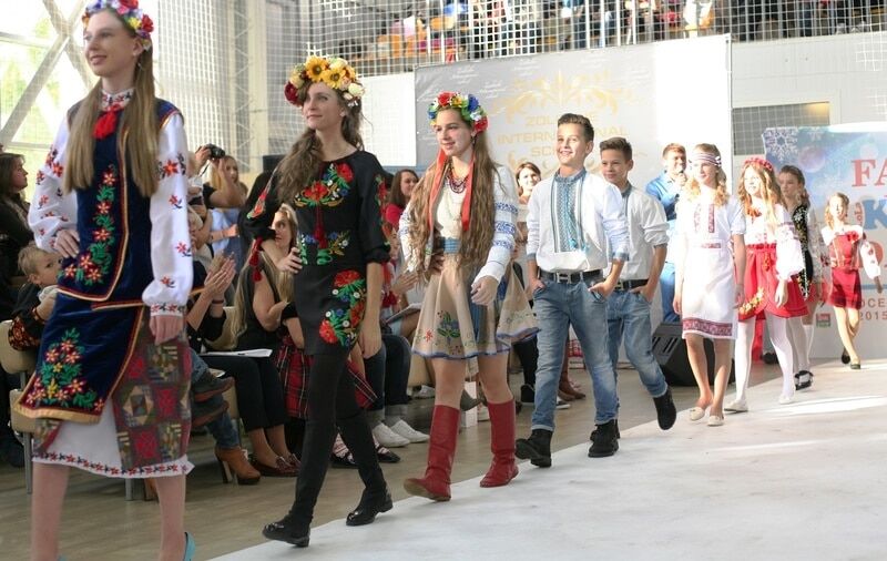 Красивейшая символика мира – на детском показе мод "Fashion Kids Day сезон осень-зима 2015-2016"