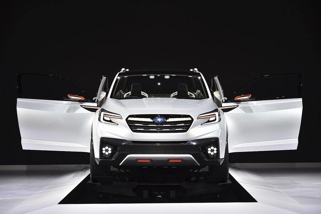 Токийский автосалон: Subaru научил концепт ездить без водителя