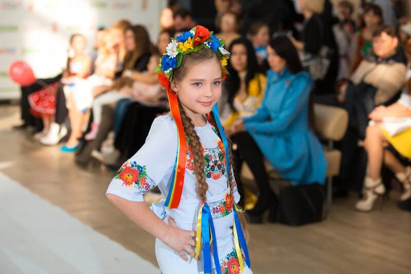 Красивейшая символика мира – на детском показе мод "Fashion Kids Day сезон осень-зима 2015-2016"