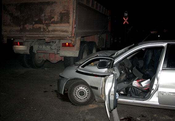 В Кременчуге в ДТП разбился судья: фото с места аварии