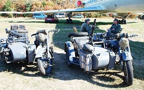 OldCarLand-2015! На выходных в Киеве показали рекордное количество раритетных автомобилей: фоторепортаж