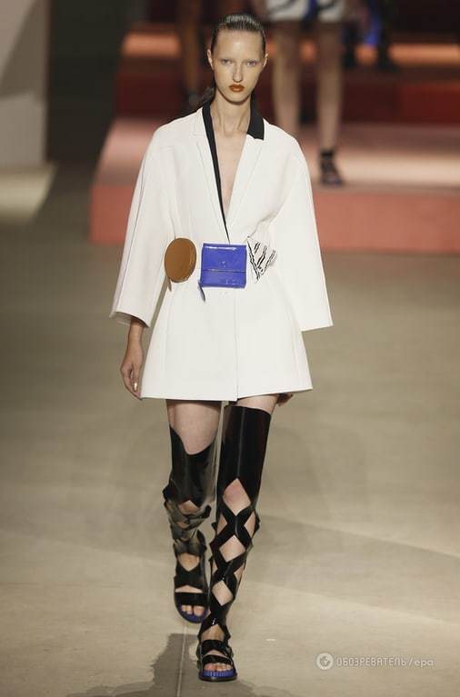 Неделя моды в Париже: графичные принты и объемные силуэты в новой коллекции Kenzo