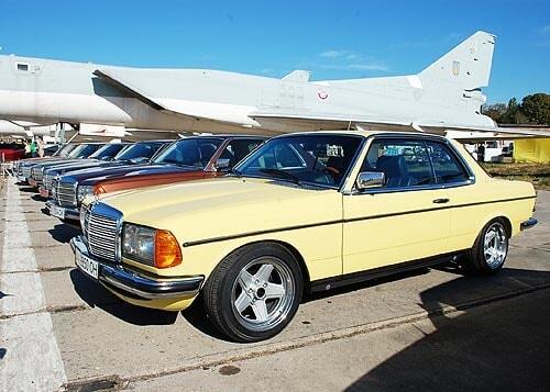 OldCarLand-2015! На выходных в Киеве показали рекордное количество раритетных автомобилей: фоторепортаж