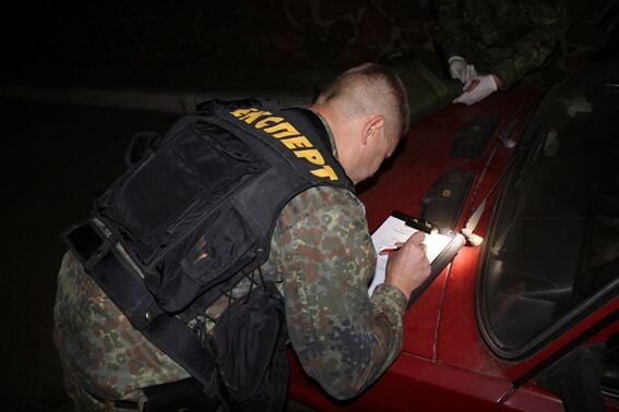 Отголоски войны: в Мариуполе у входа в парк обнаружены мины