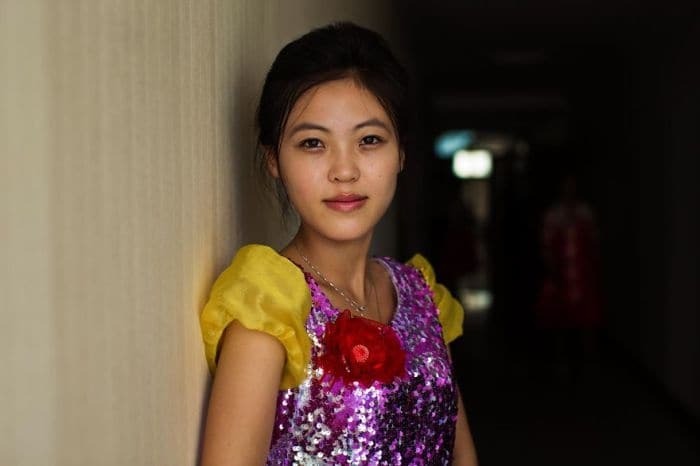 Атлас красоты: 22 портрета очаровательных девушек из Северной Кореи