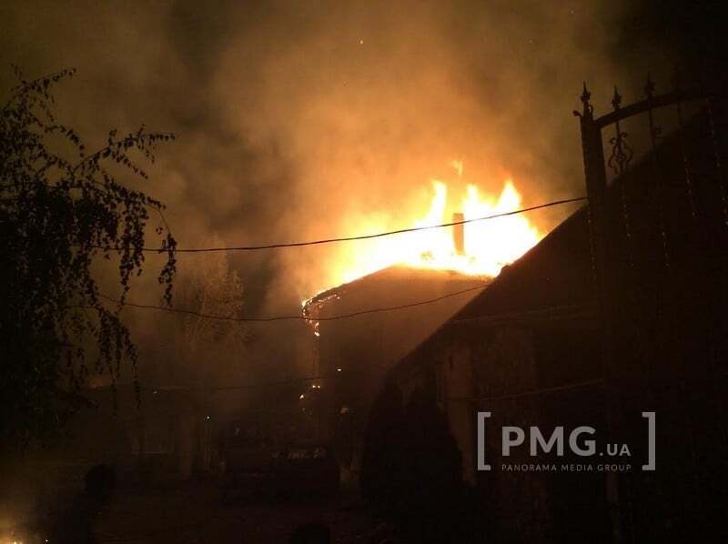 Цыганский бунт в Мукачево: ромы сожгли дом "Национального барона Украины"