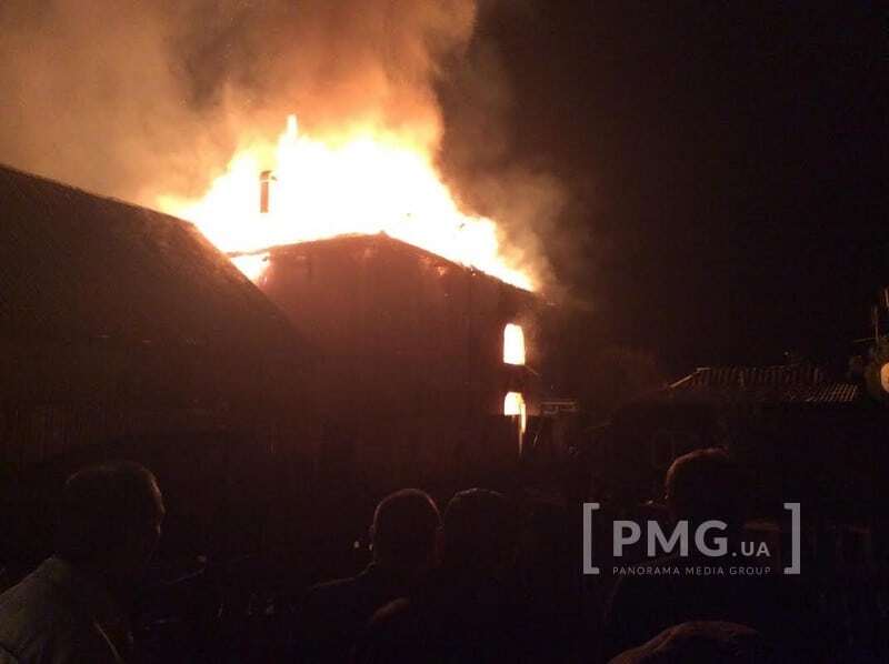 Циганський бунт в Мукачеві: роми спалили будинок "Національного барона України"