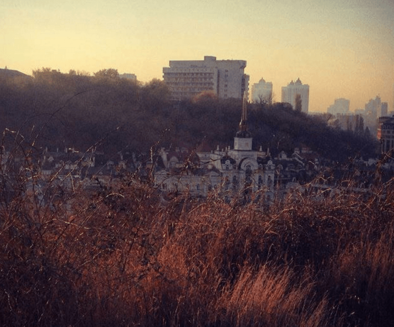 Как золотая осень превратила Киев в сказку: опубликованы фото