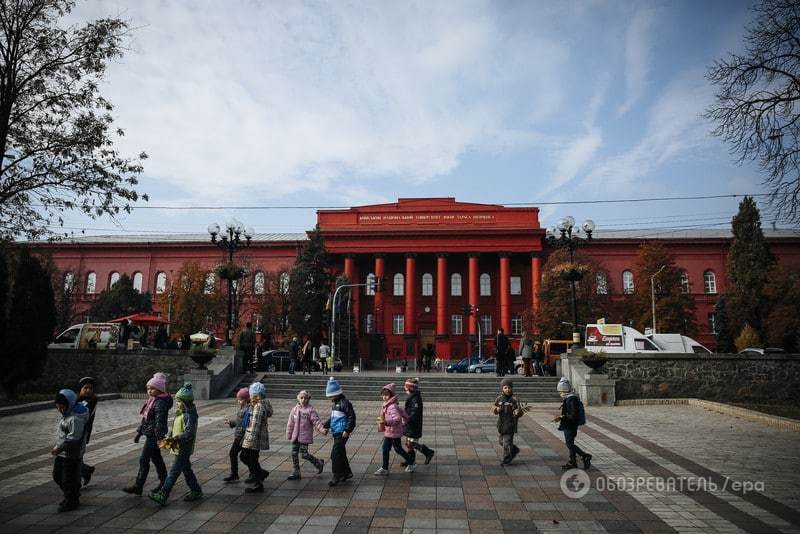 Как золотая осень превратила Киев в сказку: опубликованы фото