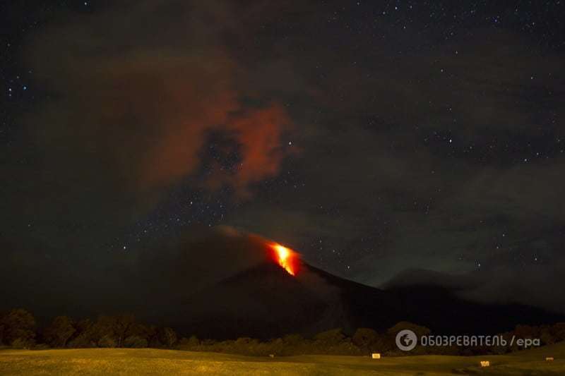 В Гватемале началось извержение огромнейшего вулкана: завораживающее фото