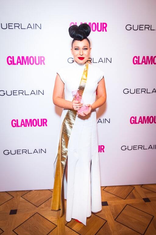 В России вручили премию "Женщина года - 2015": лучшей певицей стала украинка