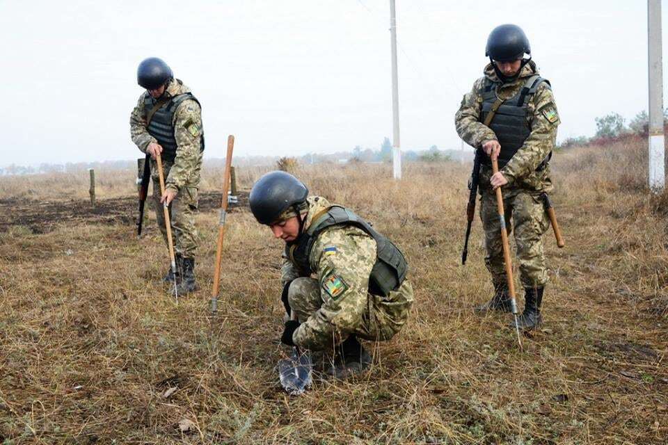 Курсанти на навчаннях під Одесою показали свою вправність: опубліковані фото