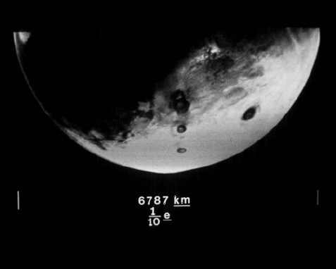 Привіт, інопланетянин: 116 фотографій, які НАСА відправило у далекий космос