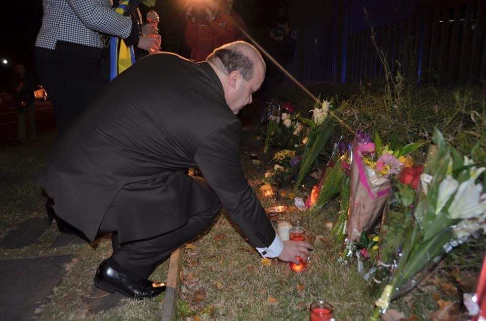 Посол Украины в США сравнил теракты в Париже с крушением MH17 на Донбассе