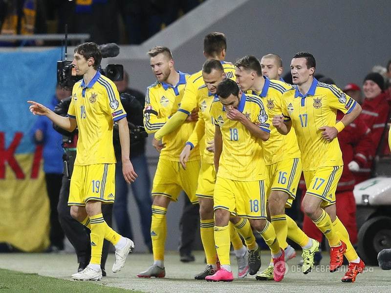 Порошенко, гімн і провокації: чим запам'ятався матч Україна - Словенія