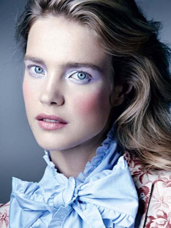 Наталья Водянова представила основные тенденции зимы в макияже в фотосете для Allure