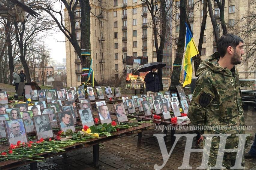 В Киеве открыли мемориал Героям Небесной сотни: опубликованы фотографии