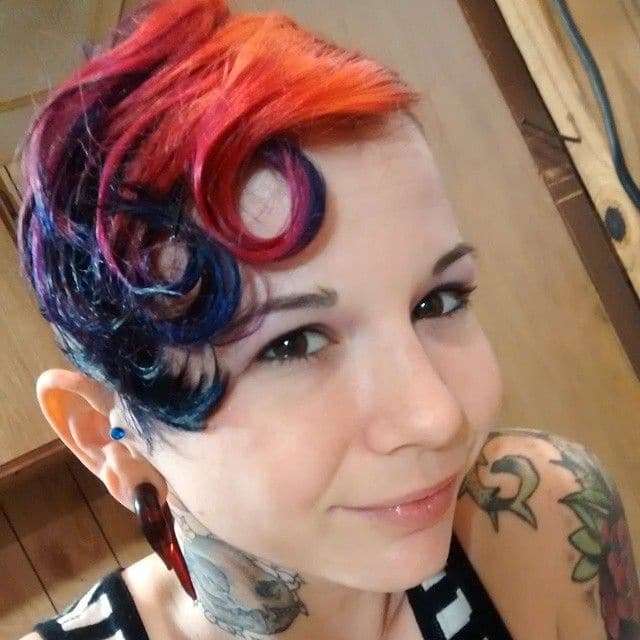 Закат на волосах: новый тренд, покоривший модниц по всему миру