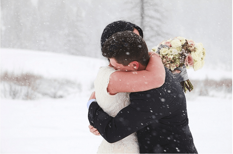 Свадьба зимой: потрясающие фото 17 пар, для которых холода - не преграда 