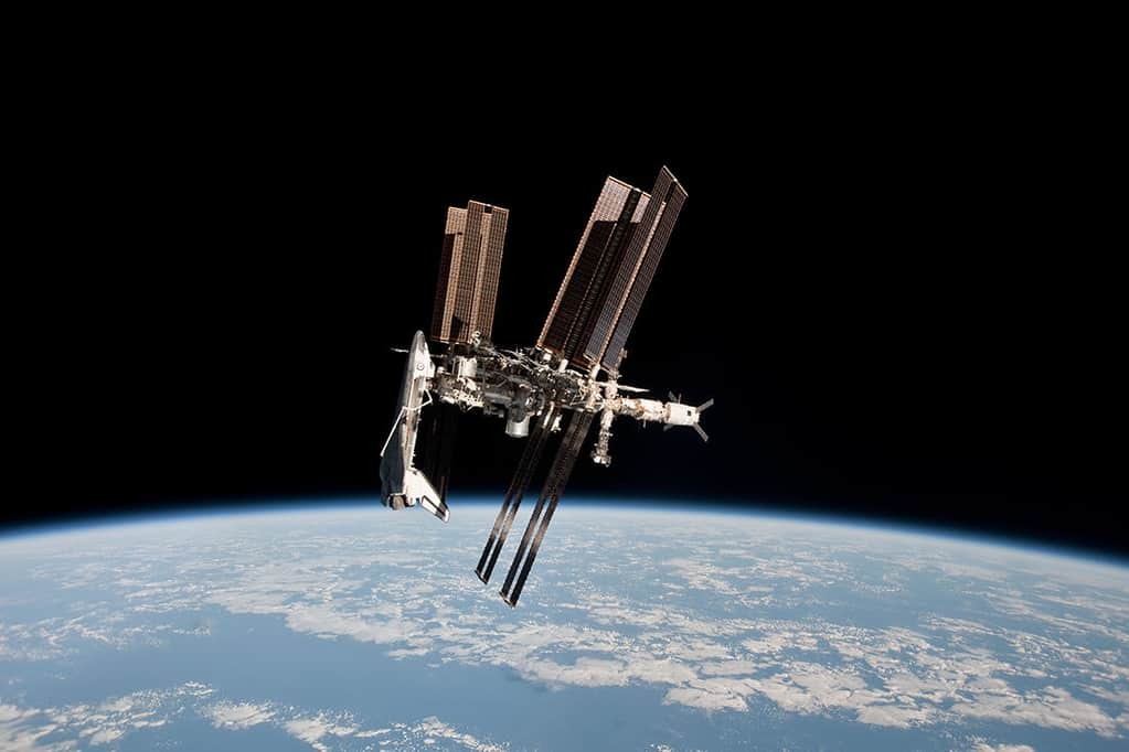NASA показало лучшие фото и видео с МКС за 15 лет