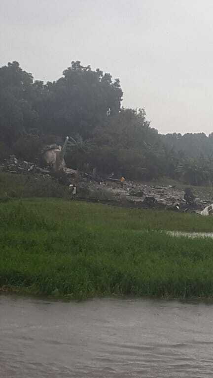 Авиакатастрофа в Южном Судане: опубликованы фото с места крушения Ан-12